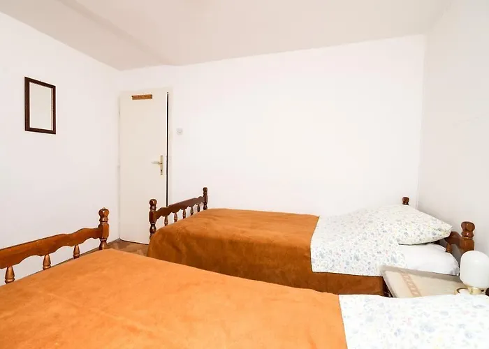 Ane Old Town Pensionat 3*
